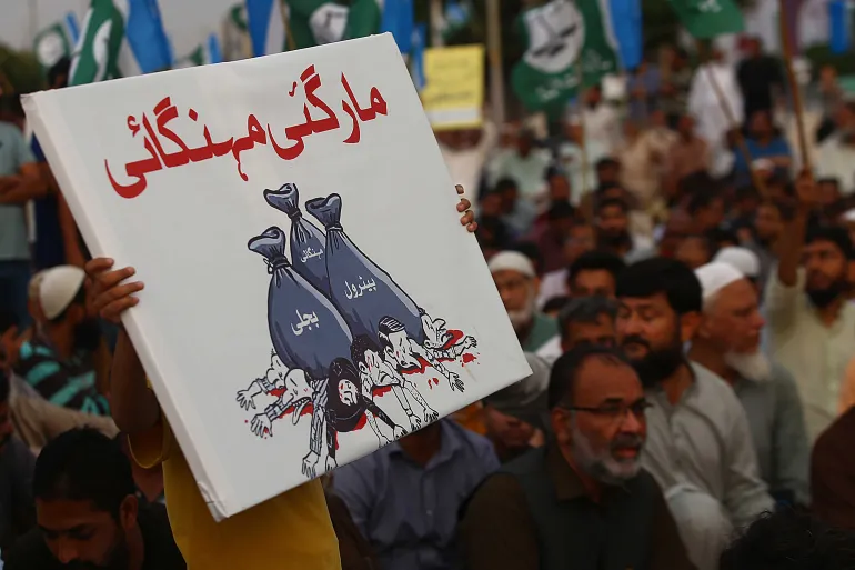New Government’s Recipe: Navigating Political & Economic Turmoil