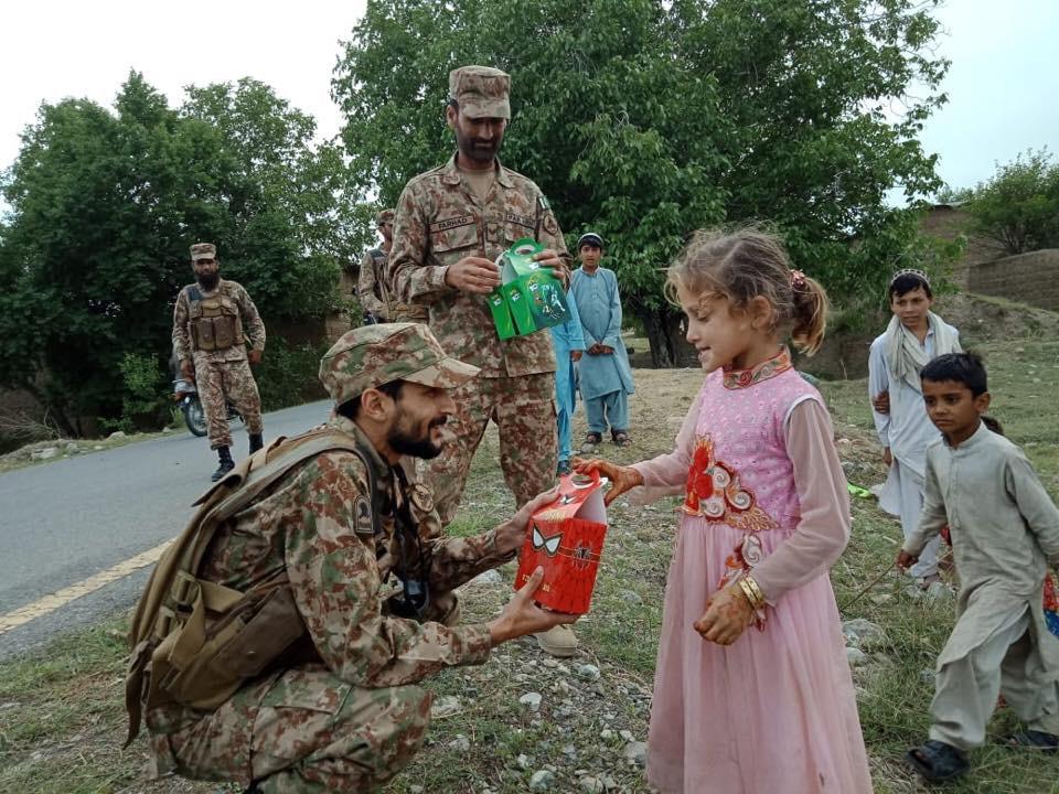The Unwavering Valor of the Pakistan Army: A Tribute to Dedication and Resilience The Unwavering Valor of the Pakistan Army: A Tribute to Dedication and Resilience