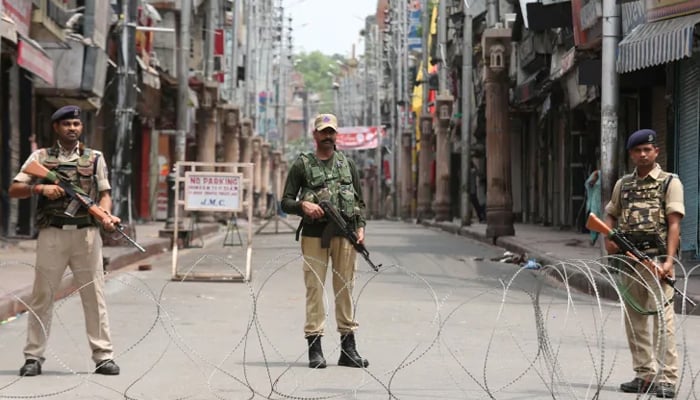 Kashmir: A Land Under Siege and a People Betrayed Kashmir: A Land Under Siege and a People Betrayed