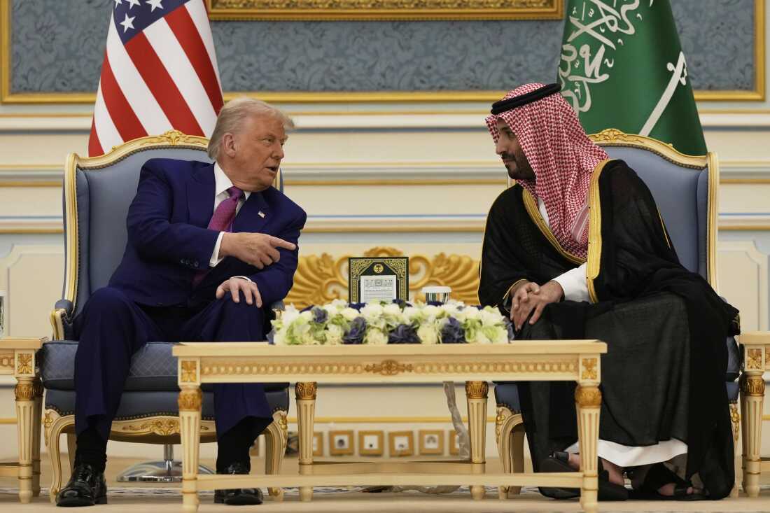 Trump Meets Syria’s New Leader in Riyadh