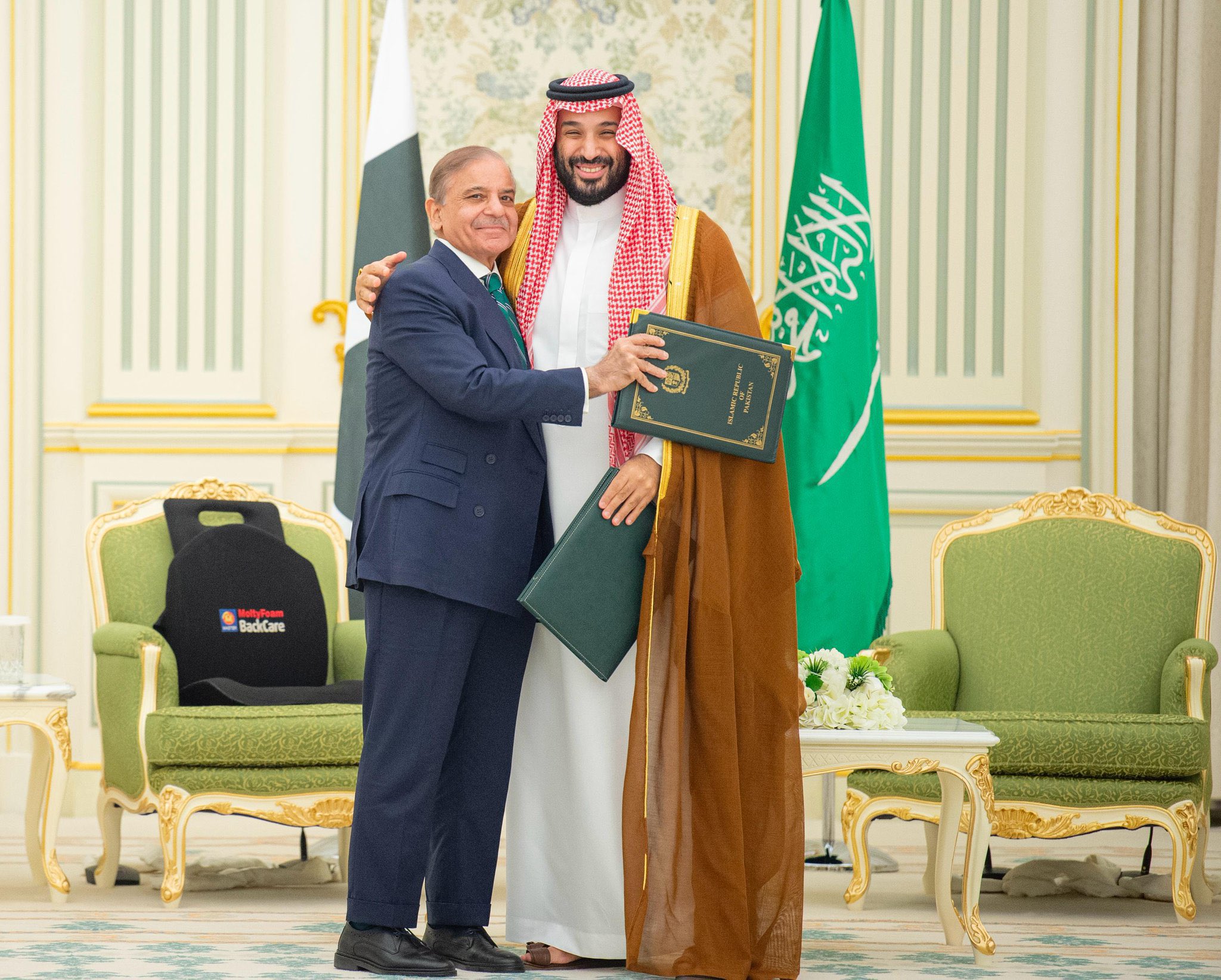 Pak-Saudi Defence Pact: Jubilation in Saudi Arab 95th National Day
