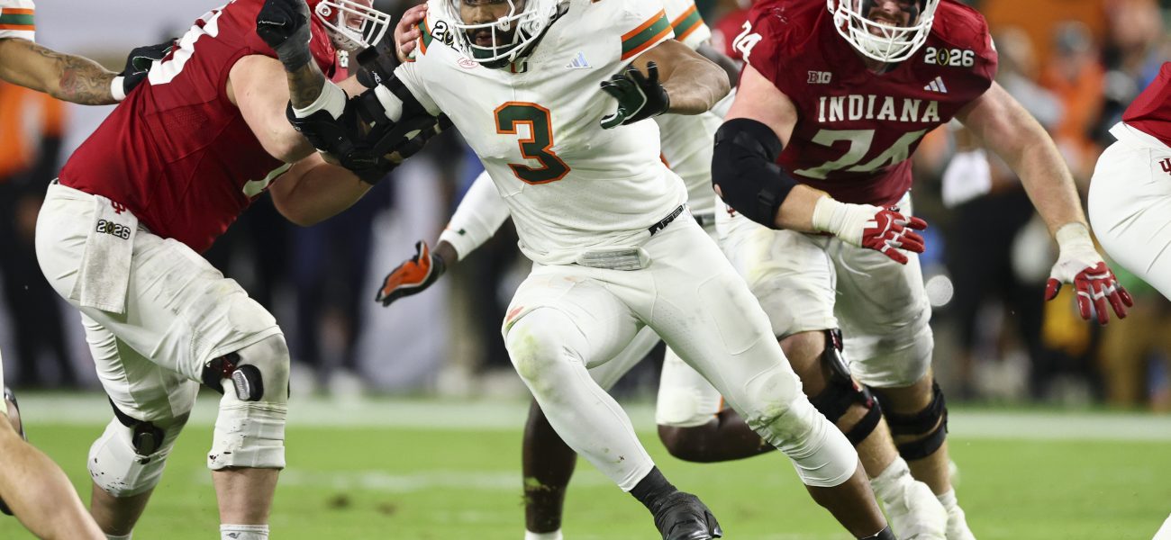 Chargers Defy Age Norms, Bet on Immediate Impact with Edge Rusher Akheem Mesidor Chargers Defy Age Norms, Bet on Immediate Impact with Edge Rusher Akheem Mesidor
