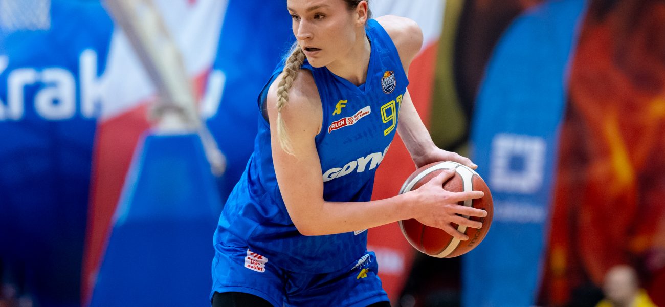 Polish Basketball Star Karolina Ułan Commits to Arizona Wildcats Women’s Program Polish Basketball Star Karolina Ułan Commits to Arizona Wildcats Women’s Program