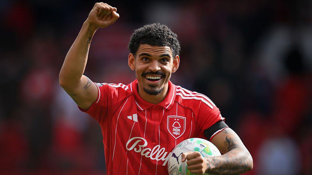 Morgan Gibbs-White Hailed as ‘Catalyst’ After Nottingham Forest Hat-Trick; Reid Emphasizes Ongoing Challenge Morgan Gibbs-White Hailed as ‘Catalyst’ After Nottingham Forest Hat-Trick; Reid Emphasizes Ongoing Challenge