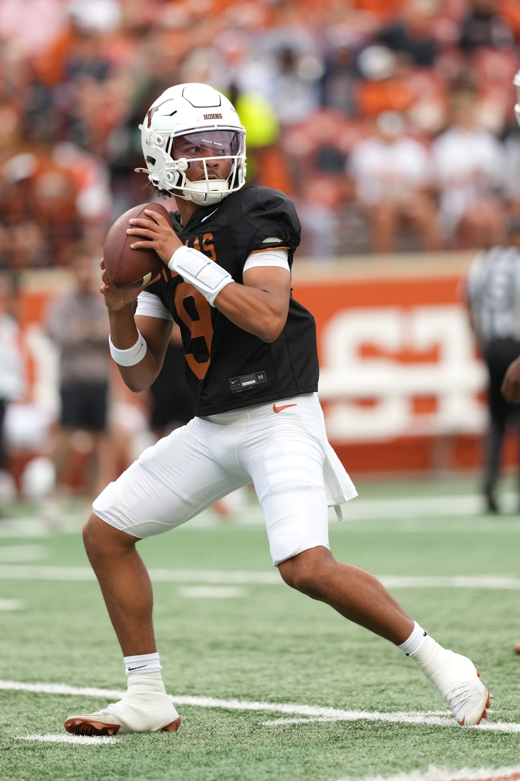 Texas Longhorns 2027 Quarterback Battle: Is KJ Lacey the Successor to Arch Manning? Texas Longhorns 2027 Quarterback Battle: Is KJ Lacey the Successor to Arch Manning?
