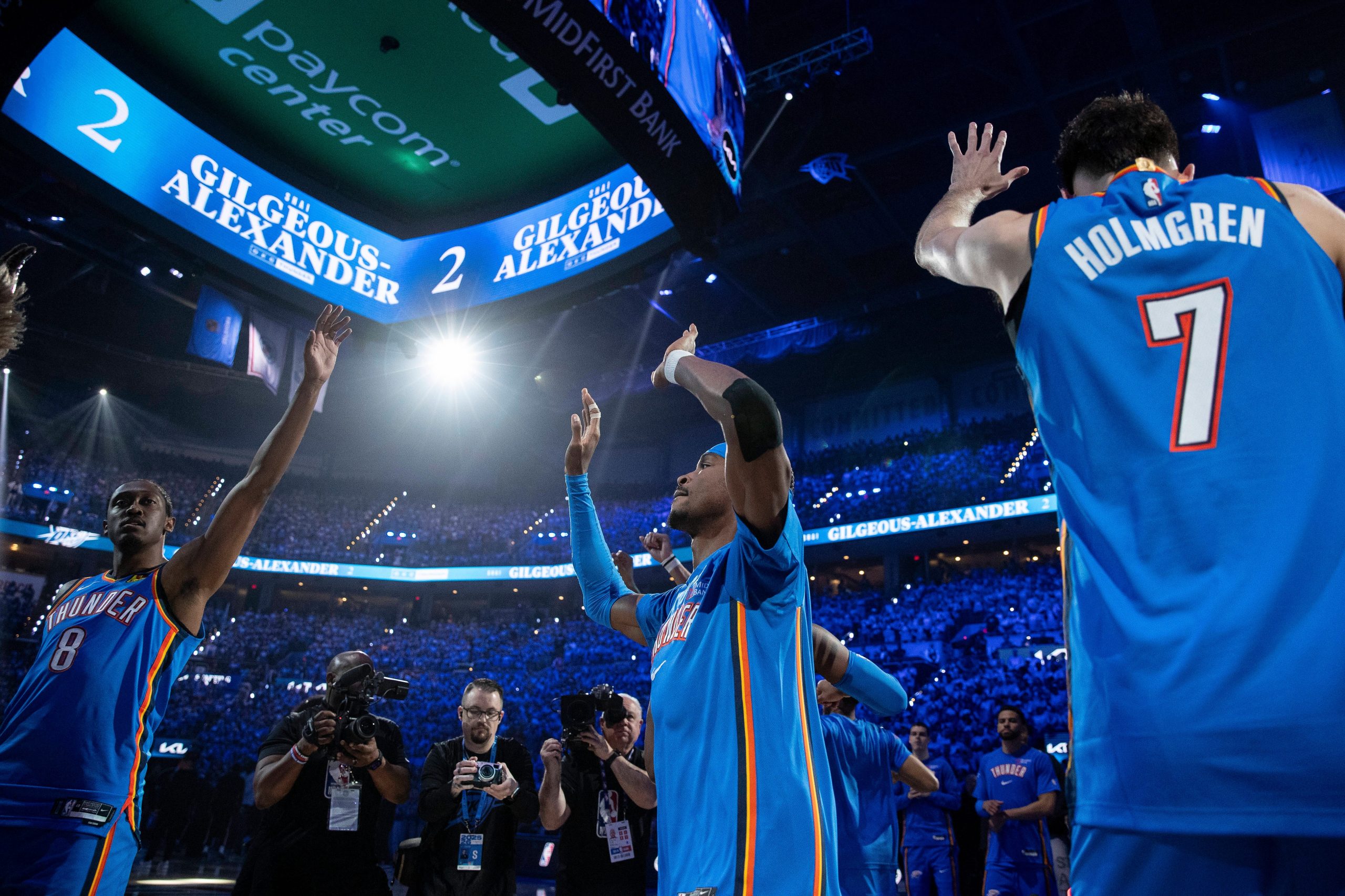 OKC Thunder Playoff Win: Honoring Oklahoma City Bombing Anniversary with Resilience