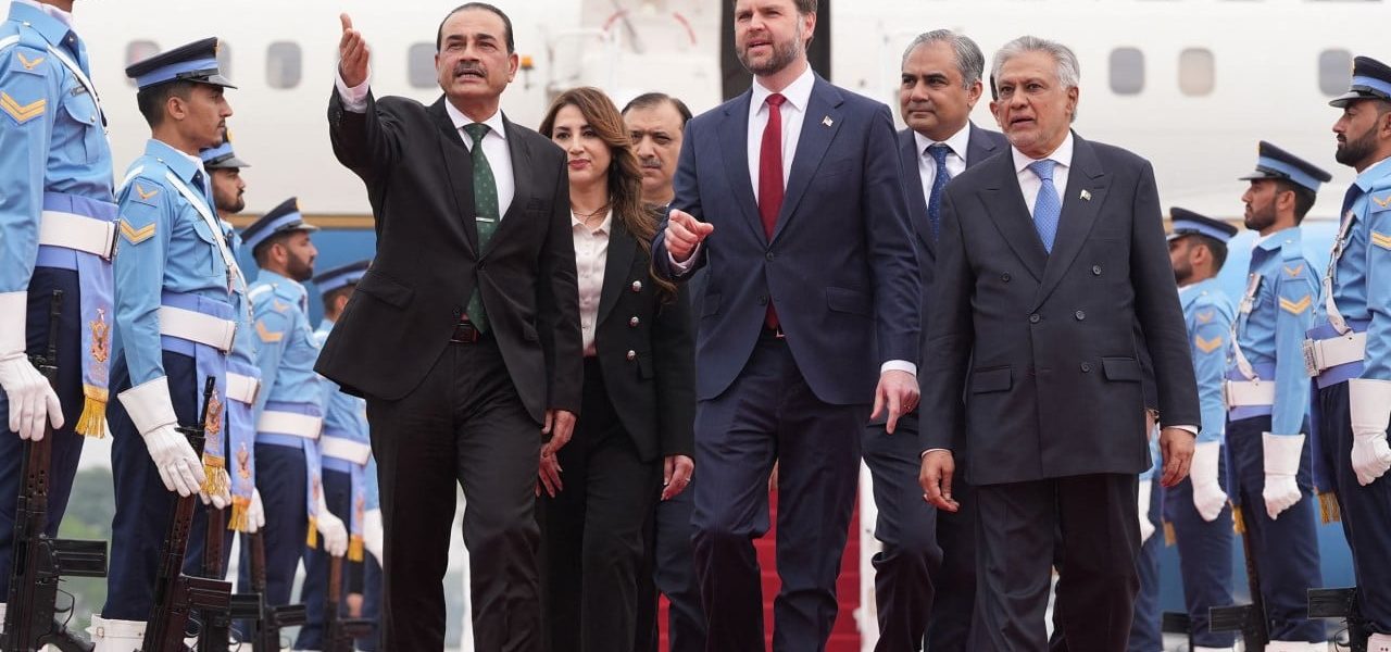 Pakistan’s Diplomatic Push: Shielding Gulf States Amid Resurging US-Iran Negotiations Pakistan’s Diplomatic Push: Shielding Gulf States Amid Resurging US-Iran Negotiations