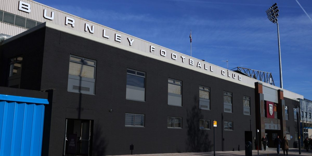 Manchester City vs. Burnley: Premier League Title Race Implications, Key Injury Updates, and Predicted XI Analysis