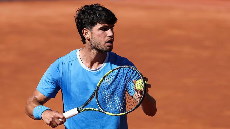 Alcaraz’s Roland Garros Exit Reconfigures Tennis Landscape Alcaraz’s Roland Garros Exit Reconfigures Tennis Landscape