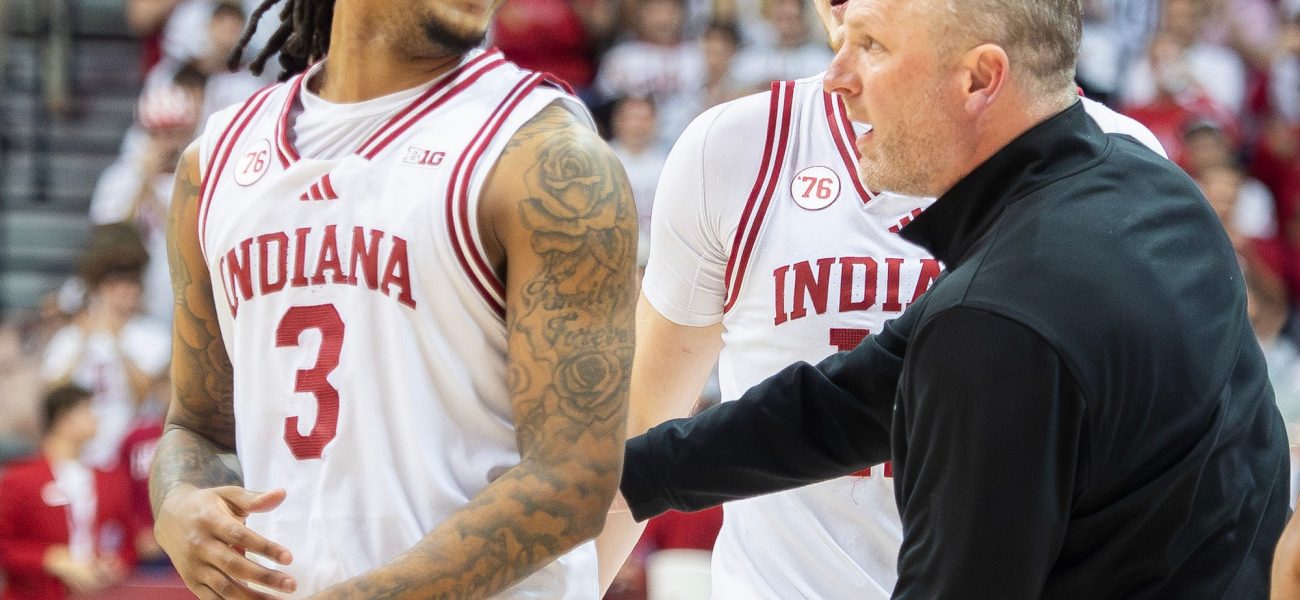 Indiana Hoosiers Basketball: Experts Debate Key Player Retentions for DeVries’ Roster Overhaul Indiana Hoosiers Basketball: Experts Debate Key Player Retentions for DeVries’ Roster Overhaul