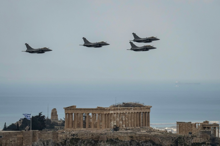 Macron Doubles Down on Franco-German Fighter Jet, Defying Persistent Doubts