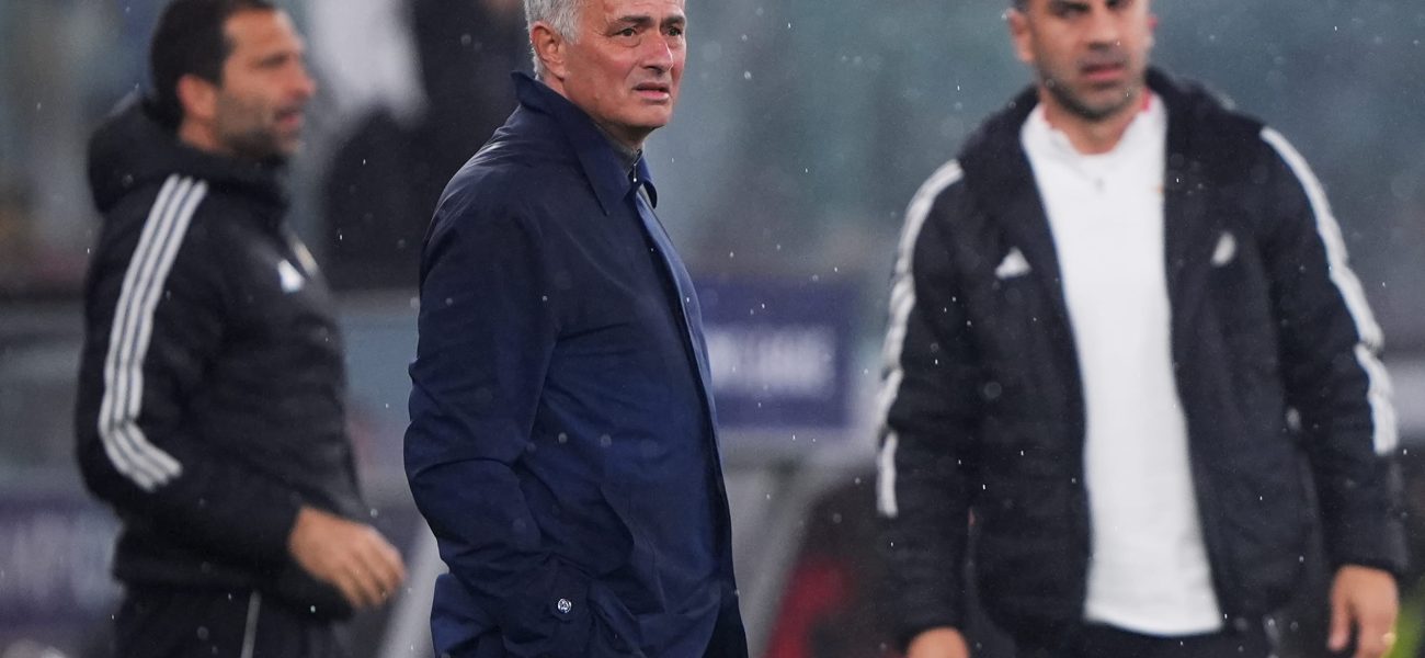 Jose Mourinho Offered Real Madrid Managerial Role Amidst Arbeloa’s Uncertain Future Jose Mourinho Offered Real Madrid Managerial Role Amidst Arbeloa’s Uncertain Future