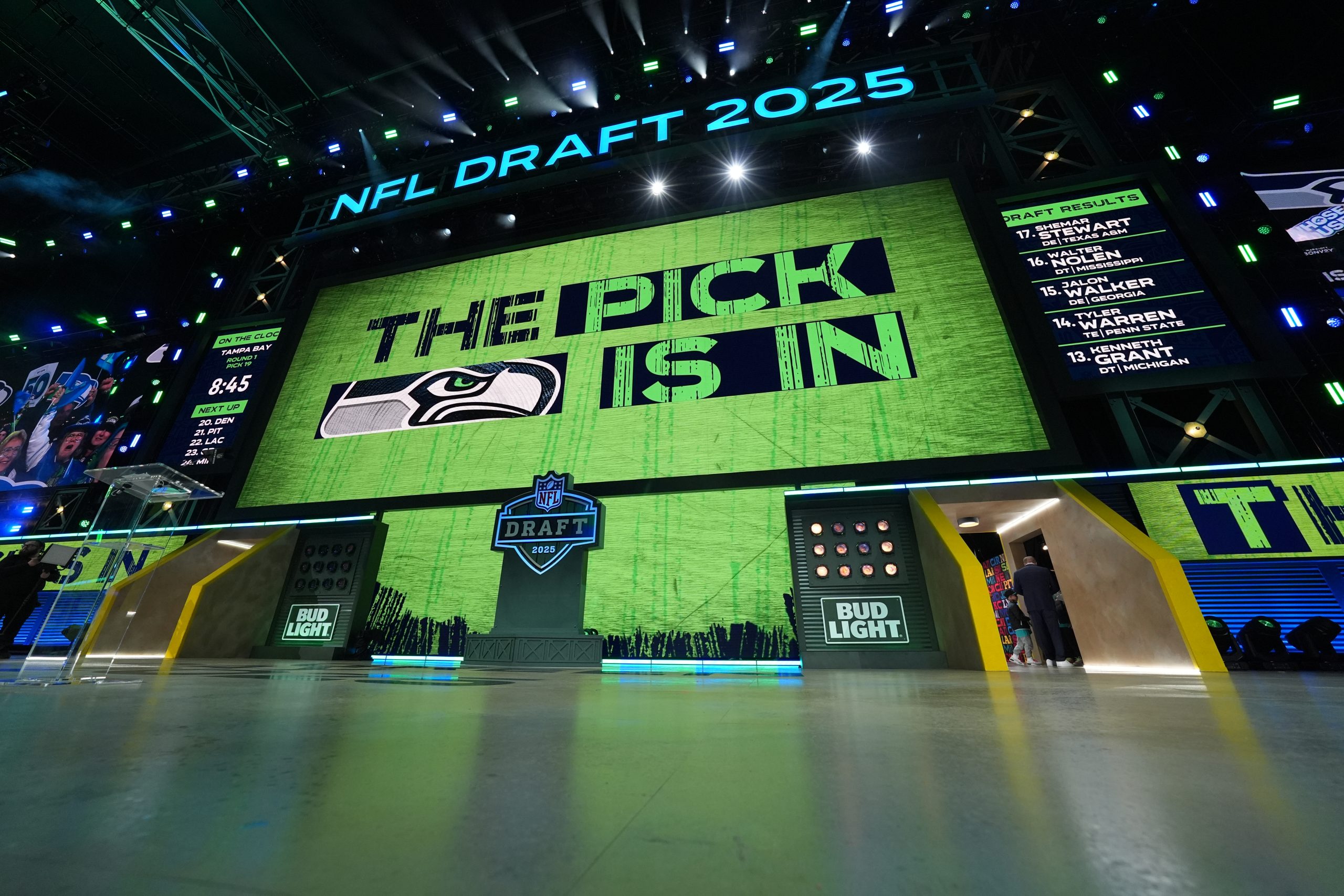 Seahawks Chart Unconventional Draft Course at Pick 32 Following Super Bowl Triumph