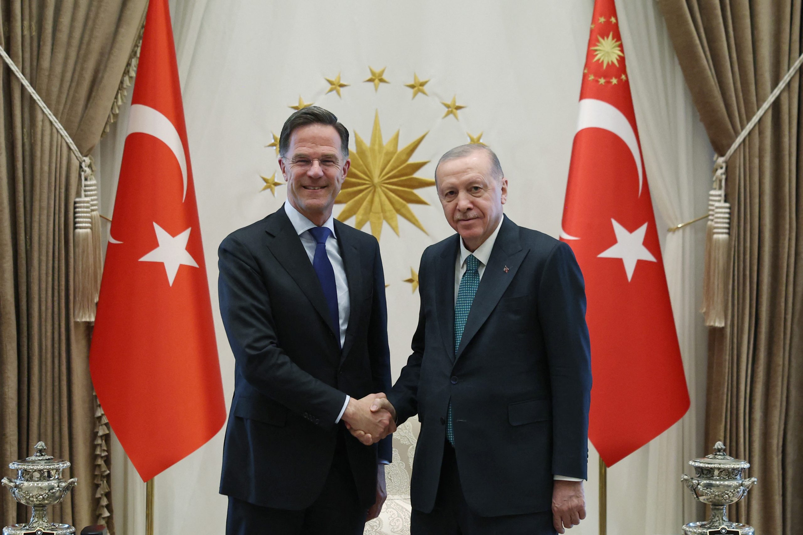Erdogan Pledges Renewed Turkish Diplomacy to Revive Russia-Ukraine Peace Negotiations