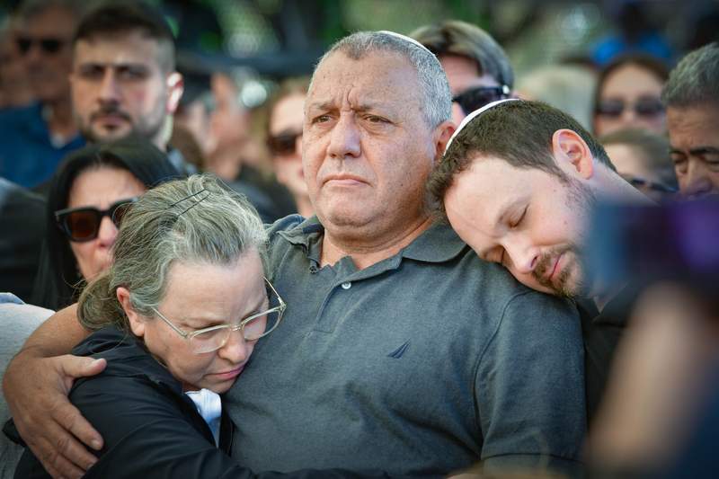 Former IDF Chief Gadi Eisenkot’s Grief: Son’s Funeral Ends Decades of Stoicism Former IDF Chief Gadi Eisenkot’s Grief: Son’s Funeral Ends Decades of Stoicism
