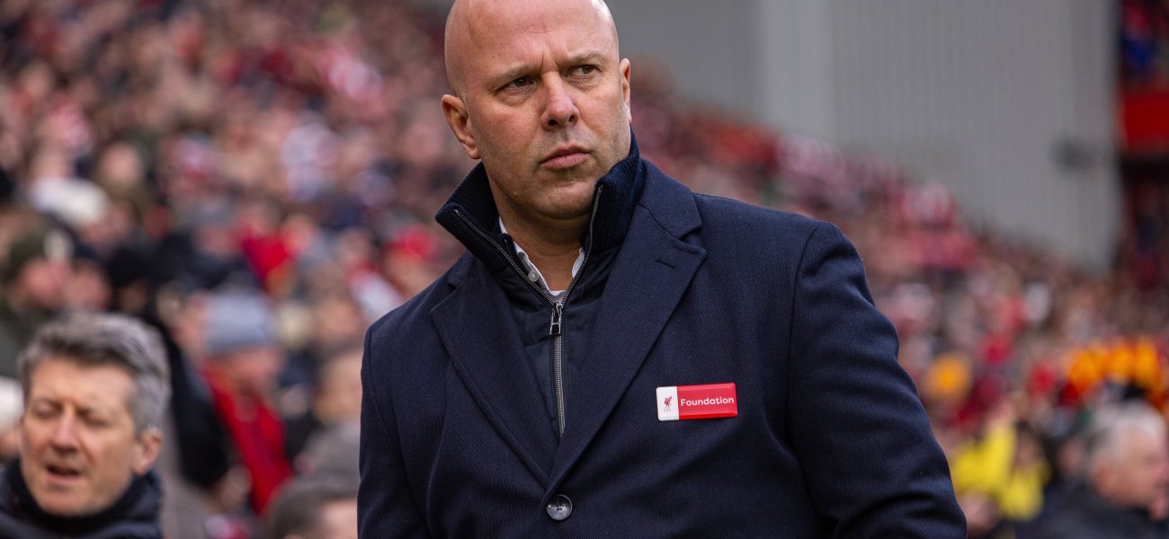 Jamie Carragher Reveals Arne Slot’s Liverpool Future Hinges on Champions League Qualification