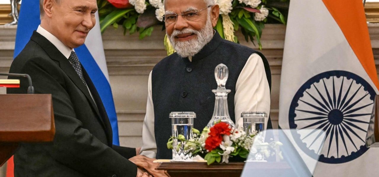 India Deepens Strategic Energy Ties with Russia for Oil and LNG Supply Amid Global Crisis India Deepens Strategic Energy Ties with Russia for Oil and LNG Supply Amid Global Crisis