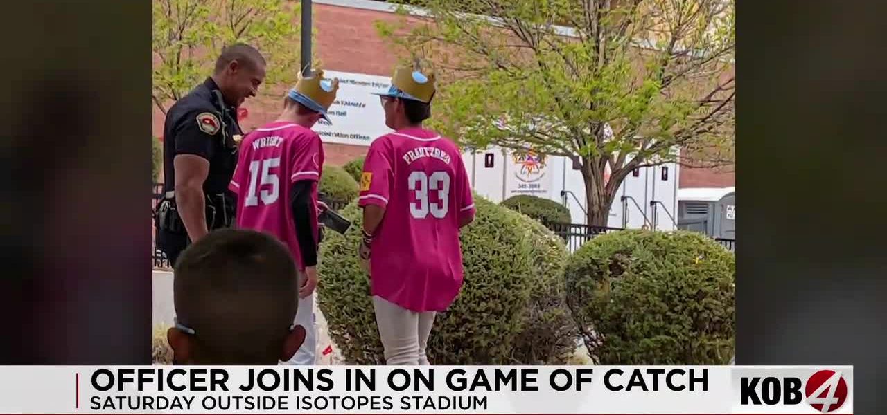 Albuquerque Police Officer Fosters Community Bonds Joining Kids’ Game of Catch Albuquerque Police Officer Fosters Community Bonds Joining Kids’ Game of Catch