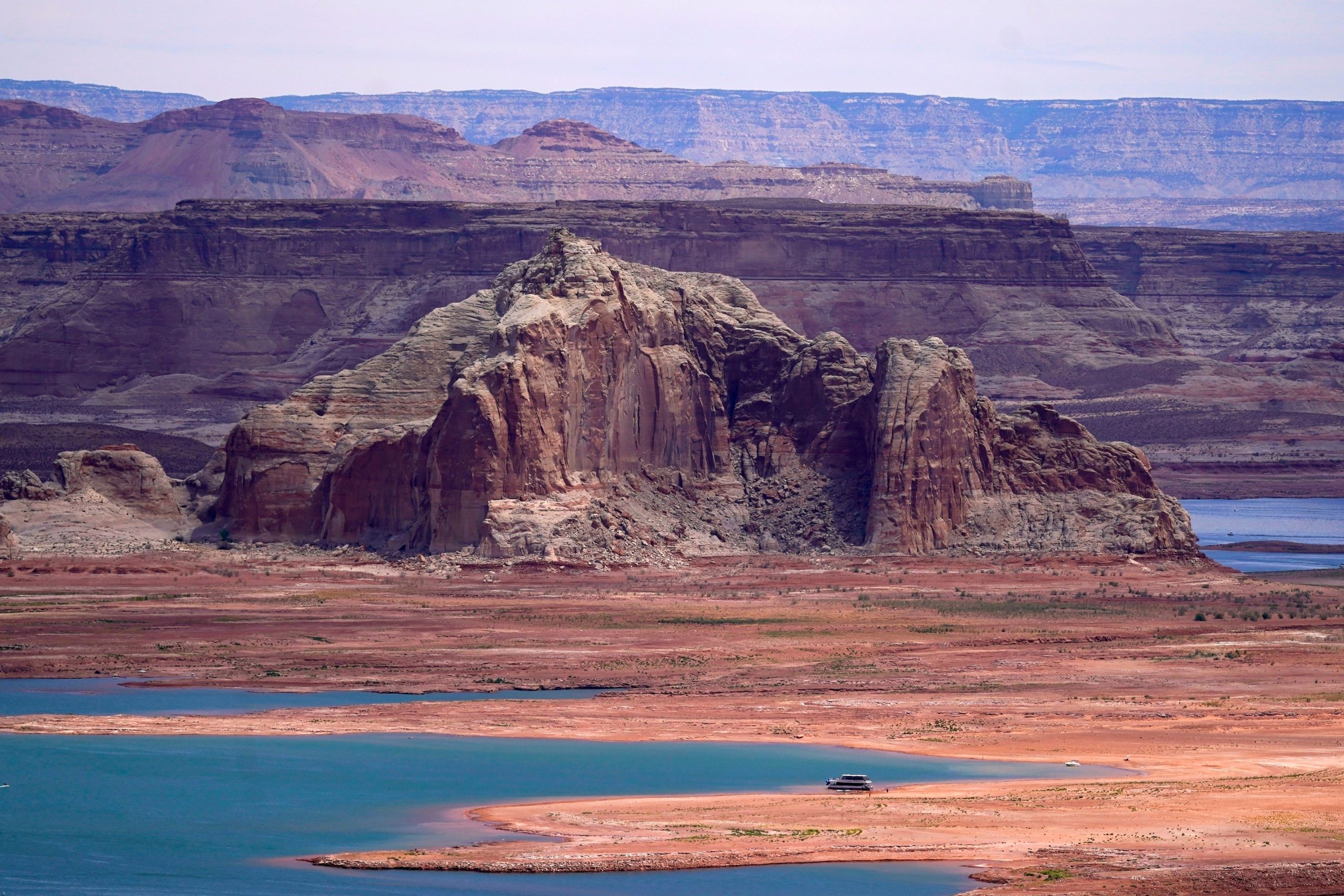 Colorado River Crisis: Lake Powell Water Boost Comes at Flaming Gorge Cost