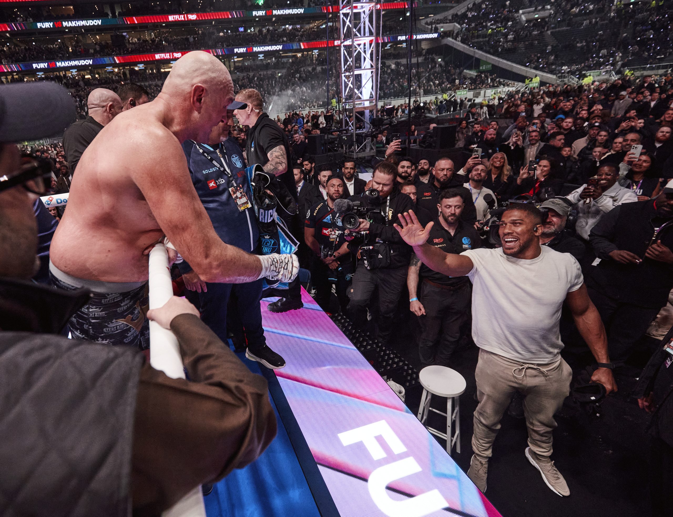Heavyweight Hegemony Beckons: Fury vs. Joshua Edges Closer to Reality