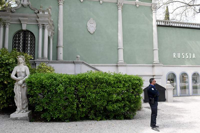 EU Sanctions Loom Over Russia’s Venice Biennale Participation EU Sanctions Loom Over Russia’s Venice Biennale Participation
