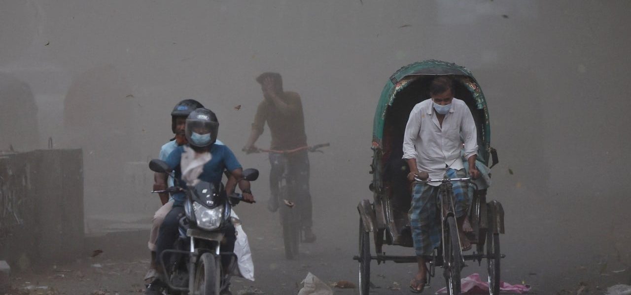 Bangladesh’s Unseen Toll: Climate’s Silent Scythe Claims Lives in a Single, Sudden Deluge Bangladesh’s Unseen Toll: Climate’s Silent Scythe Claims Lives in a Single, Sudden Deluge