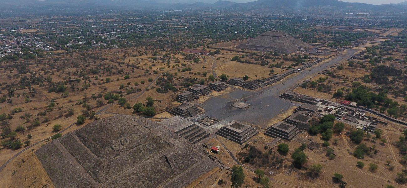 Canadian Tourist Fatally Shot Near Mexico’s Historic Teotihuacán Pyramids Canadian Tourist Fatally Shot Near Mexico’s Historic Teotihuacán Pyramids