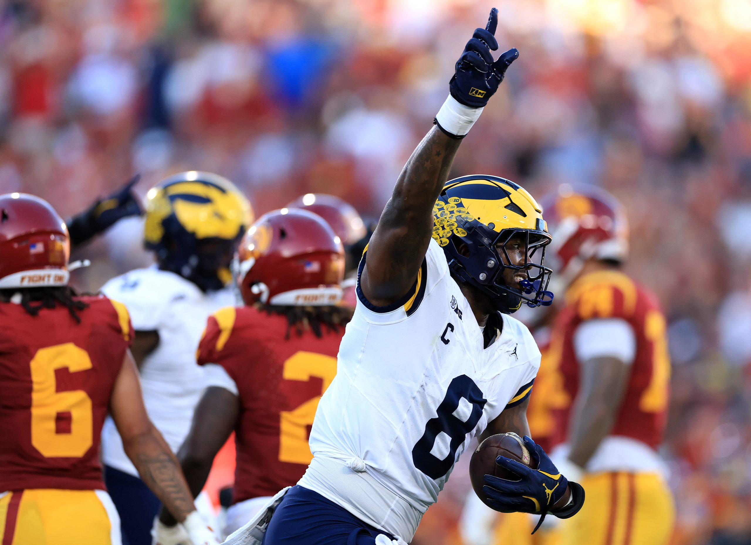 Lions GM Holmes Bets Big on Edge, Tackle Duo, Shaking Up Detroit’s Draft Narrative