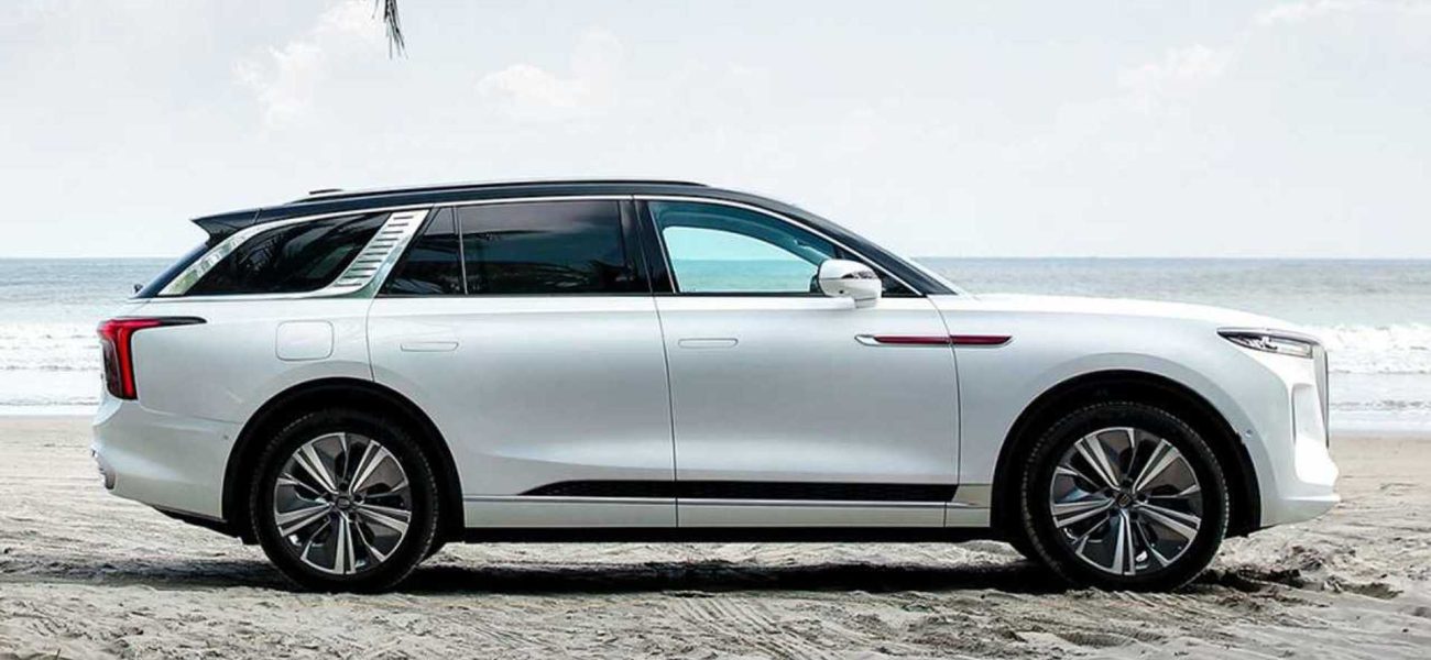 Europe’s Automotive Old Guard Faces New Silk Road: China’s Luxury Marque Seeks Backdoor Entry Europe’s Automotive Old Guard Faces New Silk Road: China’s Luxury Marque Seeks Backdoor Entry