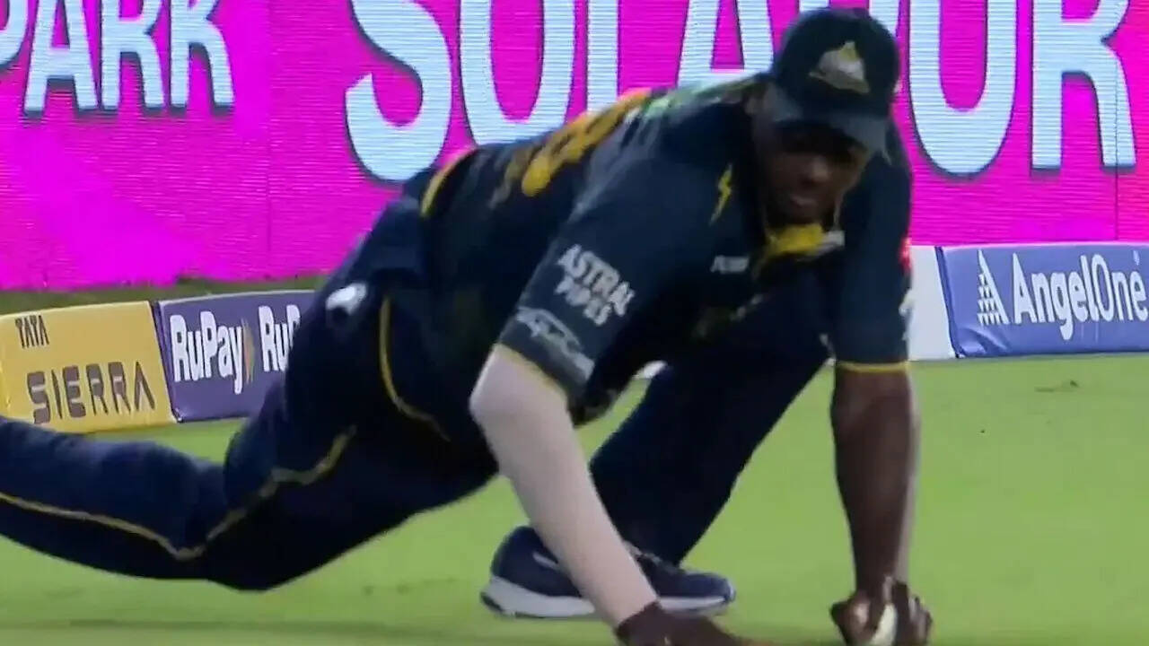 Shadow of a Catch: IPL’s Crucible of Fortunes, Fan Fervor, and Fraught Decisions Shadow of a Catch: IPL’s Crucible of Fortunes, Fan Fervor, and Fraught Decisions