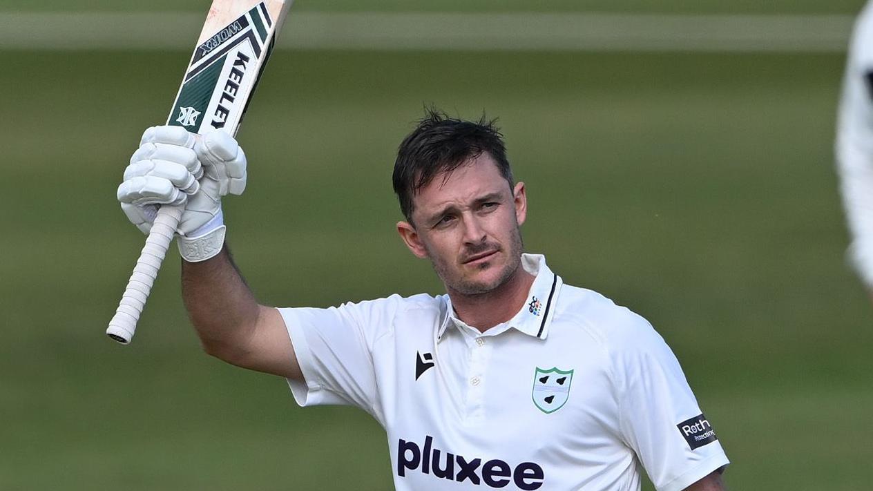 The Lone Blade: Roderick’s Defiance Scrapes Worcestershire from the Brink