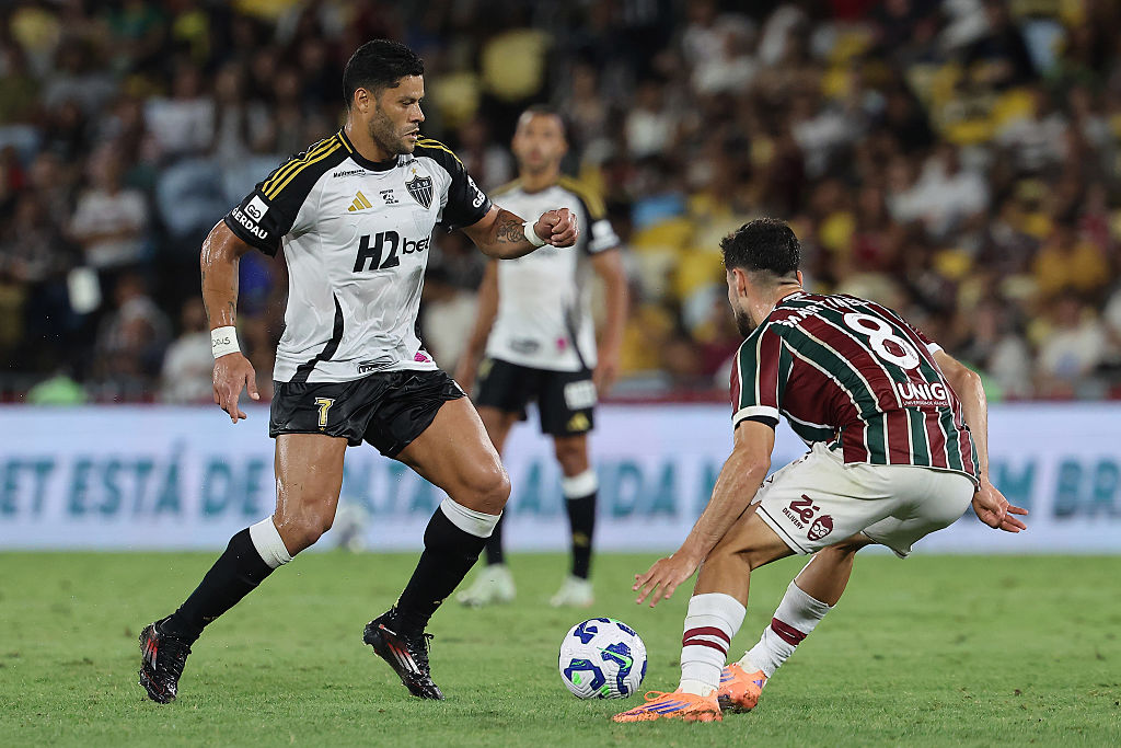 Hulk’s Eleventh-Hour Switch: A Brazilian Football Saga Unmasks Shifting Power Dynamics