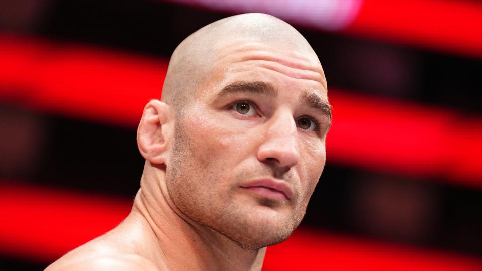 Strickland’s Precipice: UFC 328 and the Unforgiving Calculus of Career Oblivion Strickland’s Precipice: UFC 328 and the Unforgiving Calculus of Career Oblivion