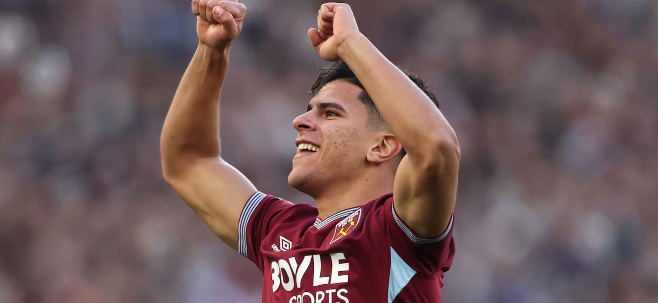 Hammered Hopes: West Ham’s ‘For Sale’ Sign Looms for Young Star, Rattling Premier League Status Quo Hammered Hopes: West Ham’s ‘For Sale’ Sign Looms for Young Star, Rattling Premier League Status Quo