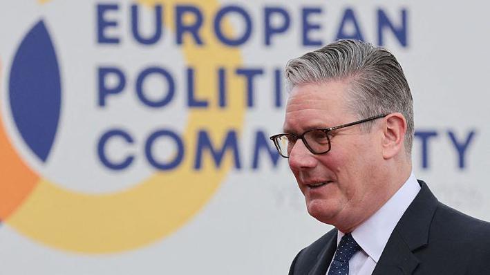 Starmer’s Gambit: A Ukrainian Loan, A Brexit Olive Branch? Starmer’s Gambit: A Ukrainian Loan, A Brexit Olive Branch?