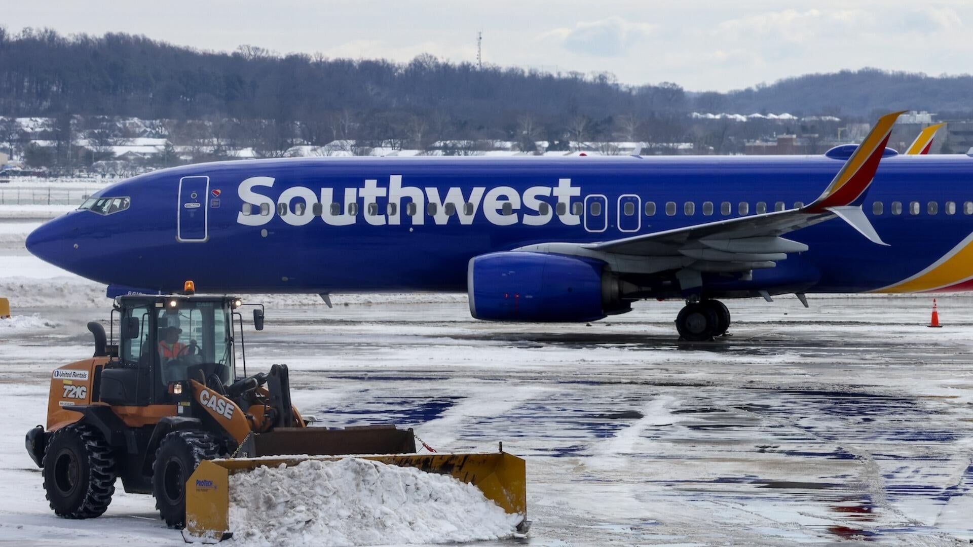 Southwest’s New Space Policy Ignites Debate Over Dignity and Dividends