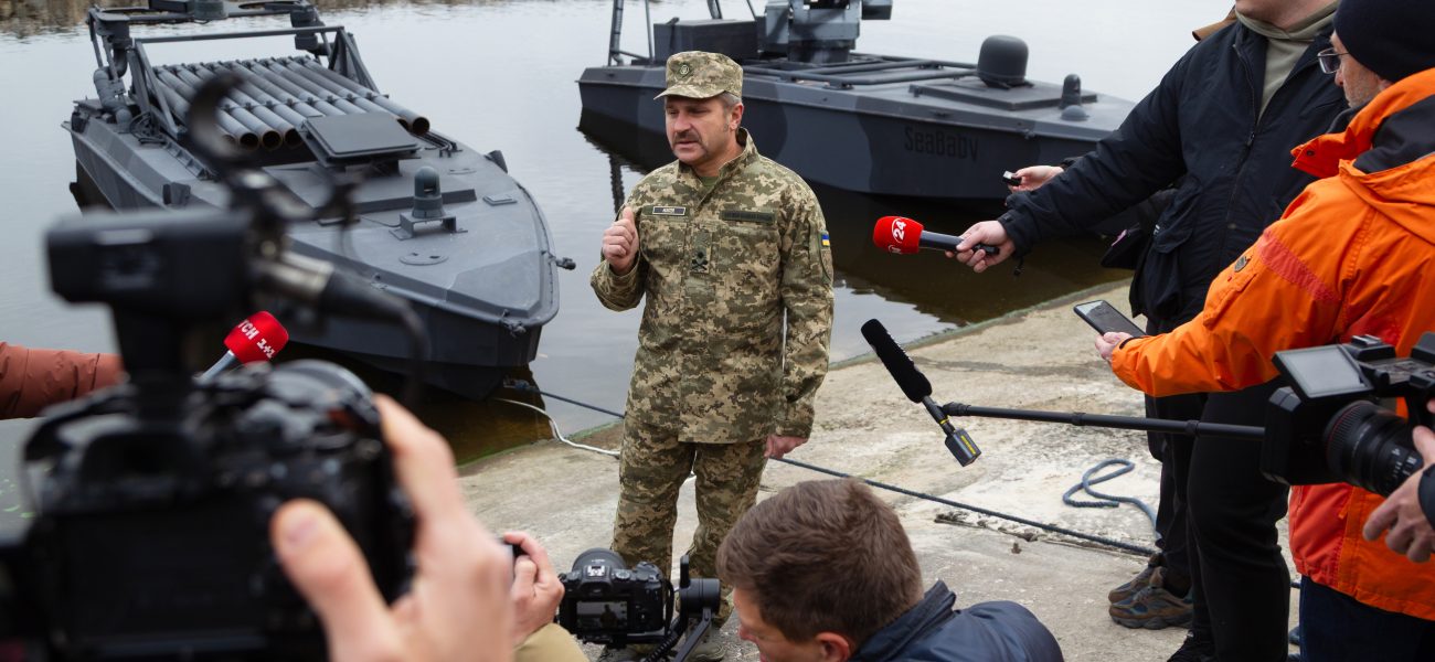 Ukraine’s Unlikely Gambit: From Battlefield to Arms Bazaar as Global Buyers Queue Ukraine’s Unlikely Gambit: From Battlefield to Arms Bazaar as Global Buyers Queue