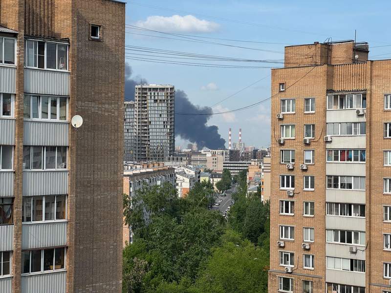 Flames Over Moscow’s Industrial Heartland: Ukraine’s Drone War Reaches Deep, Jolting Global Markets Flames Over Moscow’s Industrial Heartland: Ukraine’s Drone War Reaches Deep, Jolting Global Markets