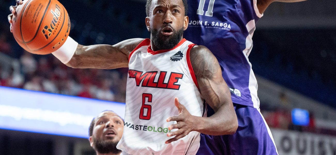 The Million-Dollar Gambit: TBT Pits Louisville Against Kentucky, Reviving Fabled Feud The Million-Dollar Gambit: TBT Pits Louisville Against Kentucky, Reviving Fabled Feud