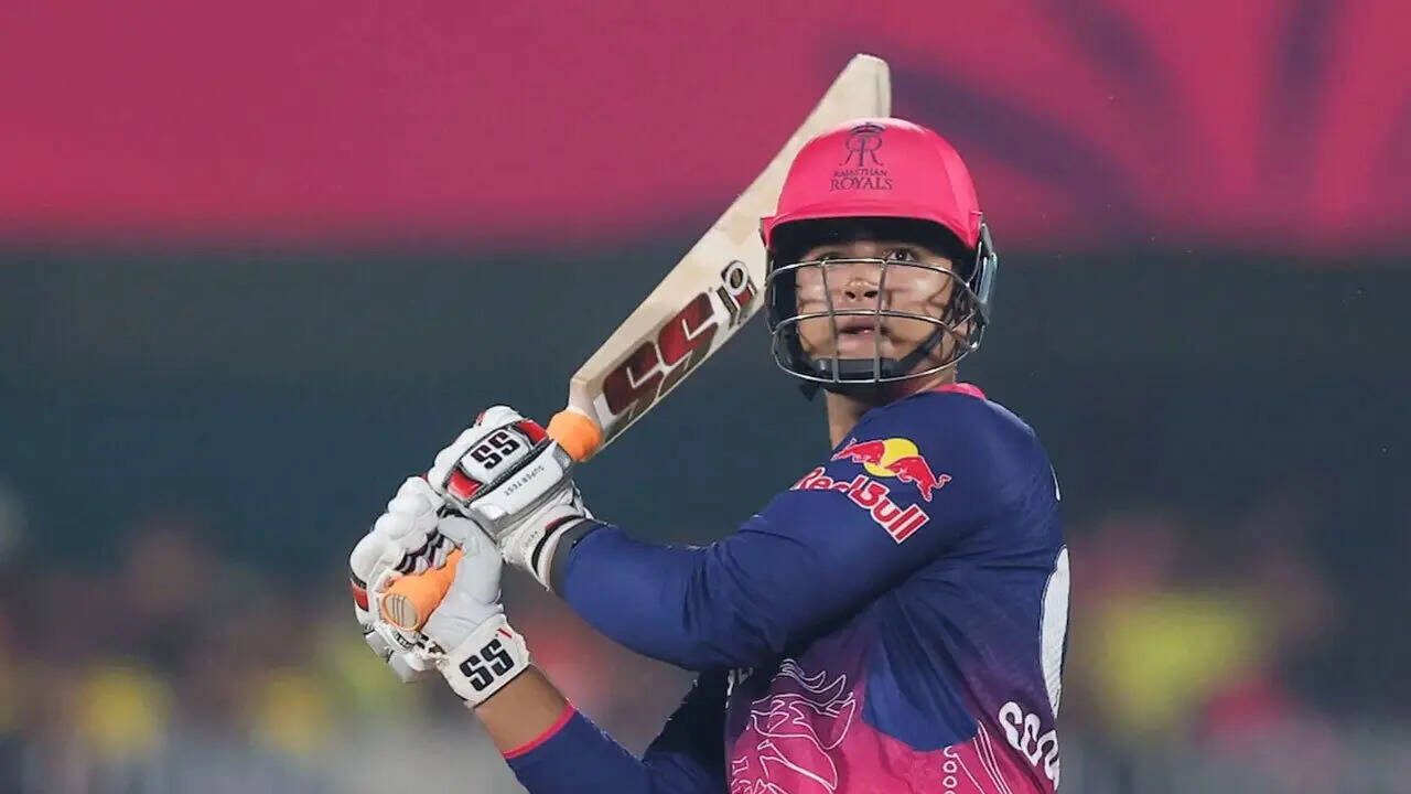 Gavaskar’s Bold Pitch for Prodigy Rattles Indian Cricket Establishment