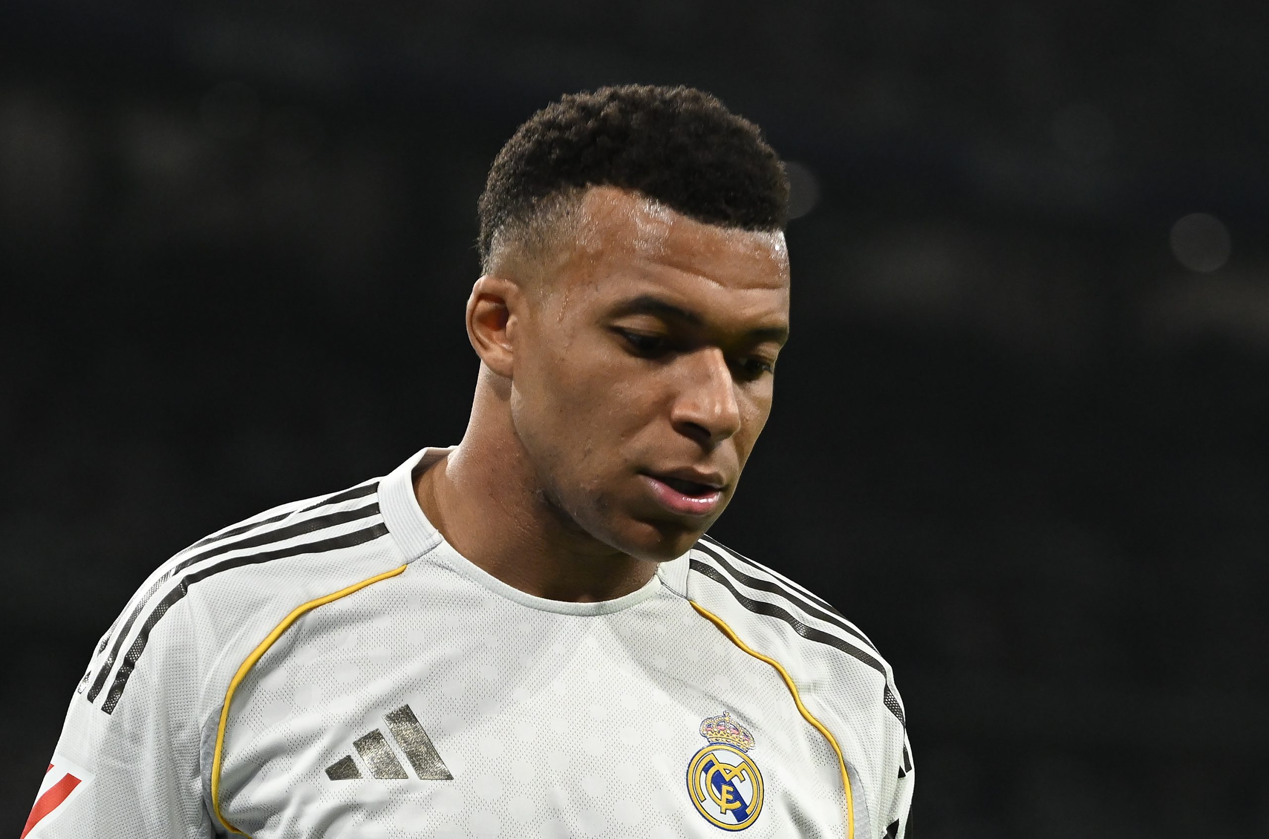 El Clásico Fallout: Mbappé’s Gym Selfie Ignites White-Hot Madrid Fan Ire