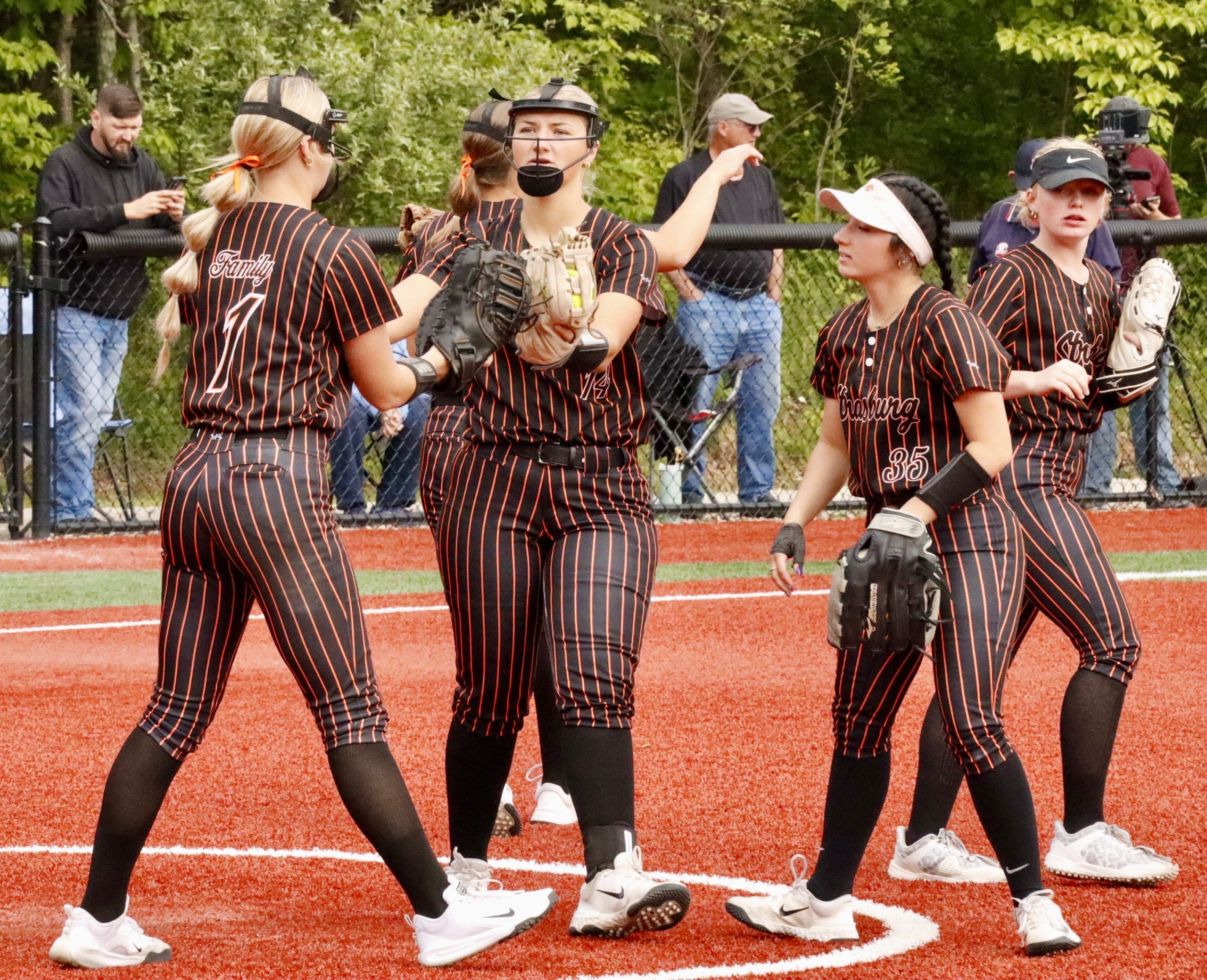 Ohio’s Unsentimental Sidelines: When Perfection Isn’t Enough for a Dynasty Ohio’s Unsentimental Sidelines: When Perfection Isn’t Enough for a Dynasty