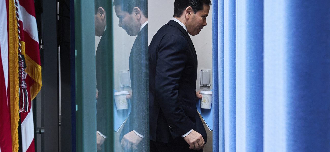 Trump’s Bellicose Echoes Jeopardize Fragile Gulf Peace Amidst Looming Strait Standoff Trump’s Bellicose Echoes Jeopardize Fragile Gulf Peace Amidst Looming Strait Standoff