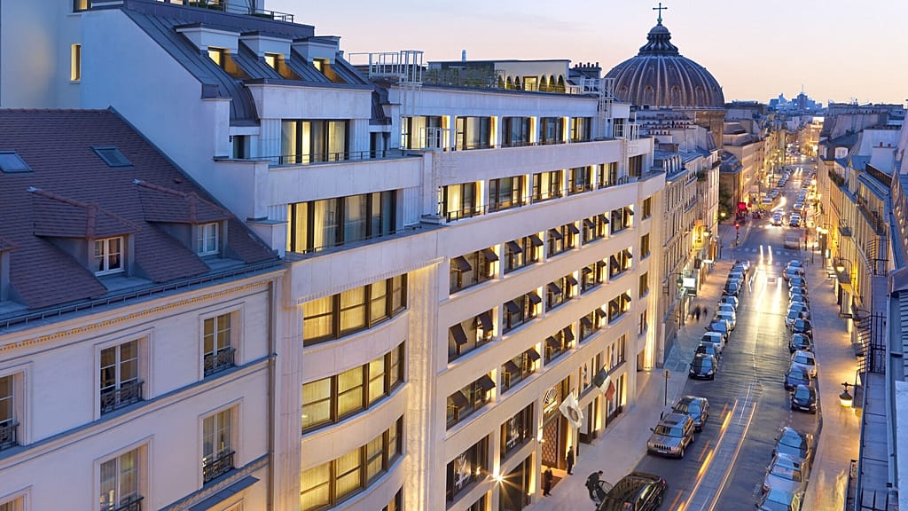 The Cracks in Paris’s Gilded Cage: Bureaucracy Strips Three Grand Hotels of ‘Palace’ Status The Cracks in Paris’s Gilded Cage: Bureaucracy Strips Three Grand Hotels of ‘Palace’ Status