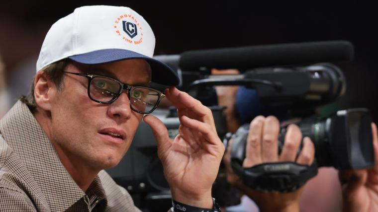 The Price of Fear: Why Even GOATs Like Brady Confront Intimidation in the Apex of Athleticism The Price of Fear: Why Even GOATs Like Brady Confront Intimidation in the Apex of Athleticism