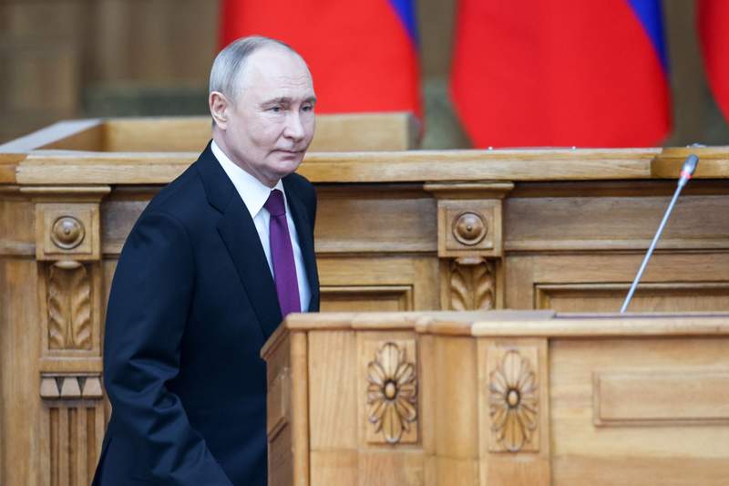 Moscow’s Diplomatic Diktat: Putin Extends a ‘Peace’ Offer, With Strings Attached and Iron Bars in Plain Sight Moscow’s Diplomatic Diktat: Putin Extends a ‘Peace’ Offer, With Strings Attached and Iron Bars in Plain Sight