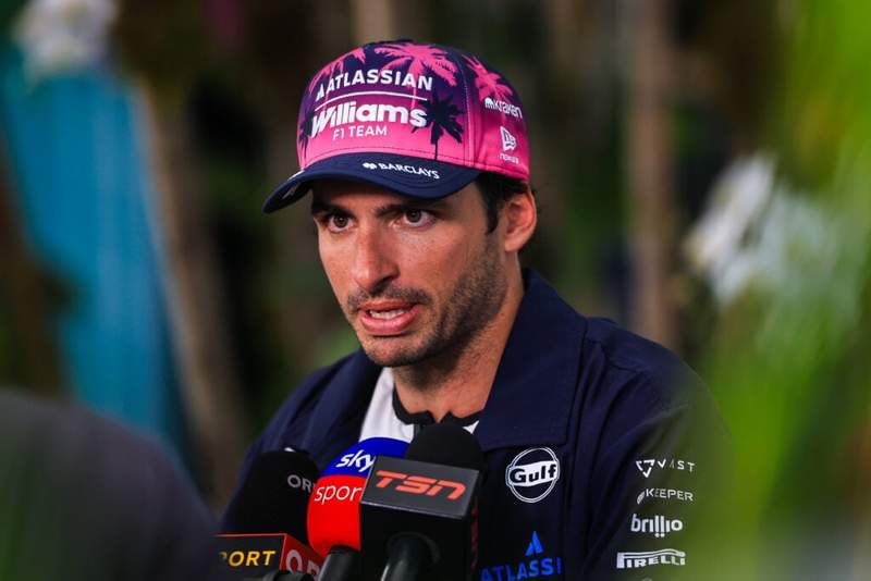 Sainz’s Siren Call: F1 Drivers Urged to Pivot from Critique to Collaboration on 2026 Rules Sainz’s Siren Call: F1 Drivers Urged to Pivot from Critique to Collaboration on 2026 Rules