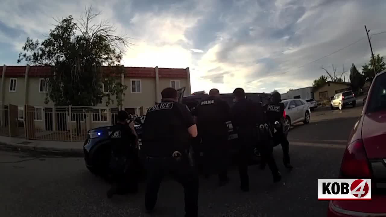 Video Stokes Fury: Albuquerque Fatal Shooting Renews Calls for Policing Re-evaluation Video Stokes Fury: Albuquerque Fatal Shooting Renews Calls for Policing Re-evaluation