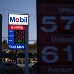 Inflation’s Whims, America’s Resolve: Consumers Shrug Off Soaring Prices Inflation’s Whims, America’s Resolve: Consumers Shrug Off Soaring Prices