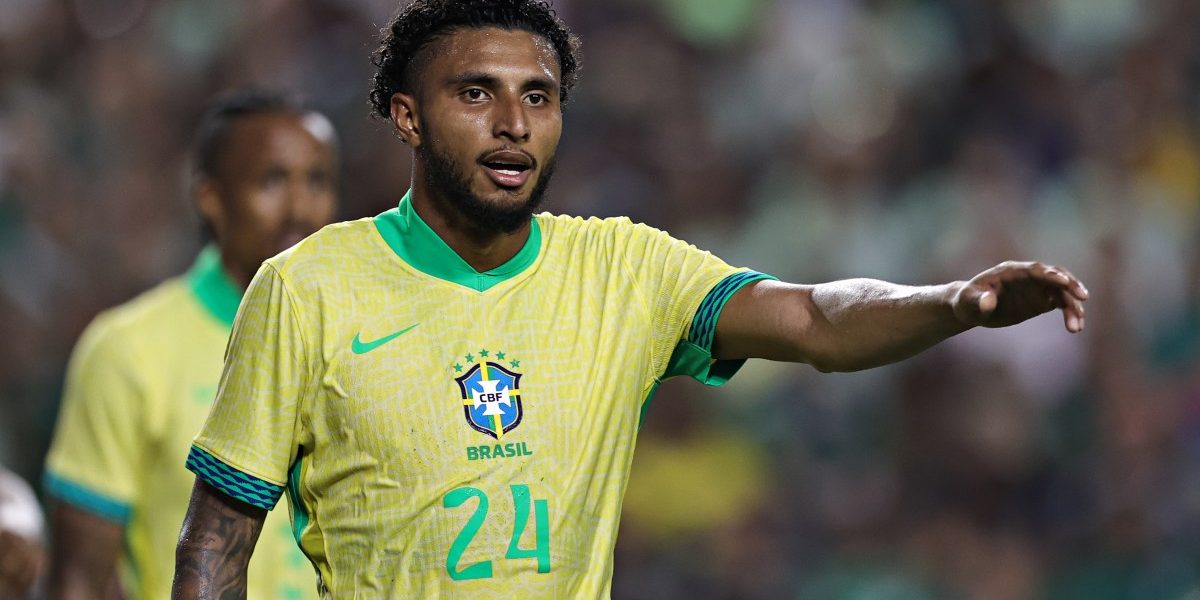 Red Devils’ Midfield Mirage: Chasing Ghosts as £38m Gambit Looms Red Devils’ Midfield Mirage: Chasing Ghosts as £38m Gambit Looms